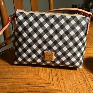 Adorable Dooney & Bourke Black and White Gingham Crossbody with Tan Trim